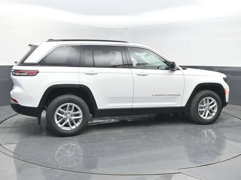 New 2026 Jeep Grand Cherokee Laredo X AWD/4WD image 6