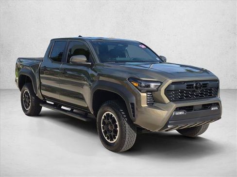 Certified 2026 Toyota Tacoma TRD Off-Road AWD/4WD image 3