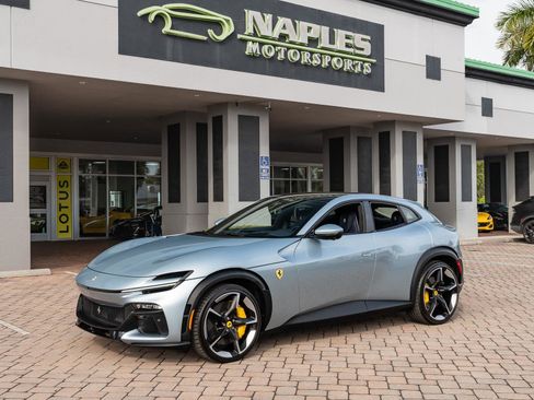 Used 2025 Ferrari Purosangue image 19