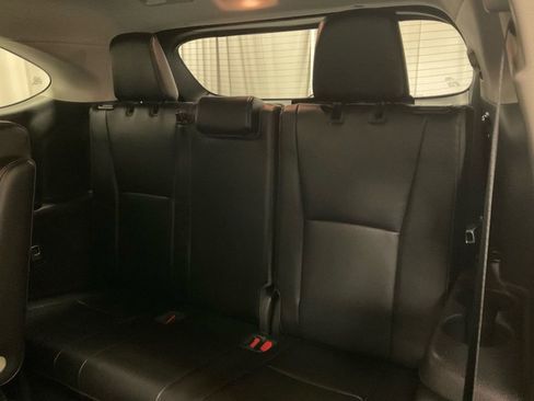 Used 2023 Toyota Highlander Limited image 37