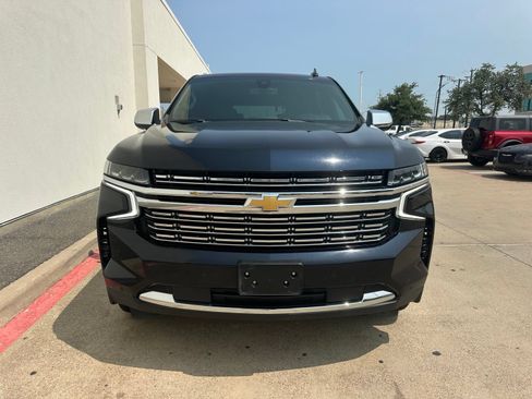 Used 2021 Chevrolet Tahoe Premier RWD image 2