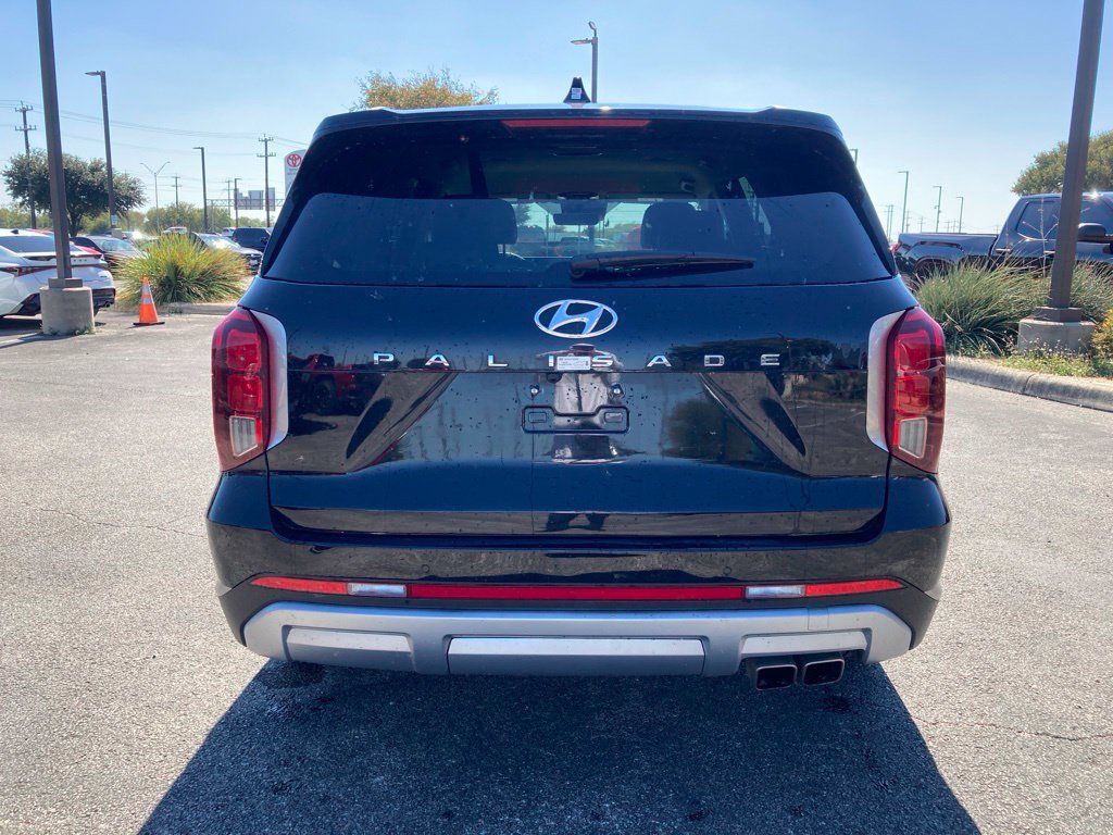 Used 2025 Hyundai Palisade SEL FWD image 6