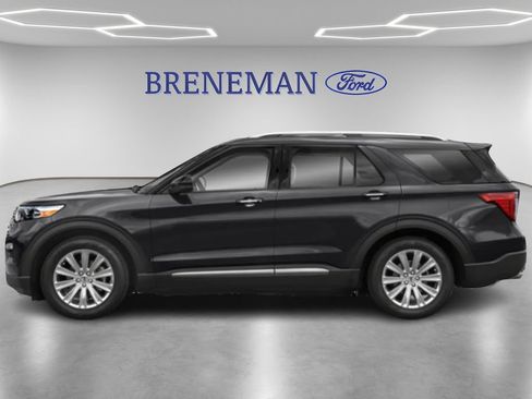 Used 2023 Ford Explorer Limited image 3