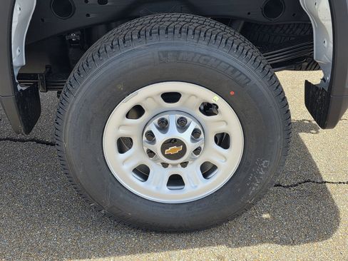 New 2026 Chevrolet Silverado 2500 W/T w/ WT Convenience Package image 25