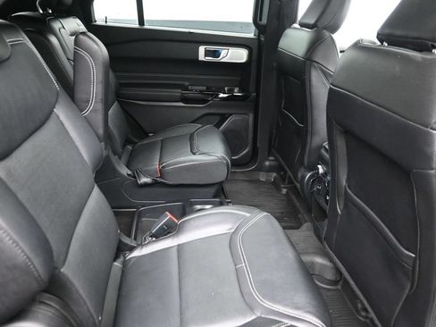Used 2021 Ford Explorer ST w/ Equipment Group 401A AWD/4WD image 10