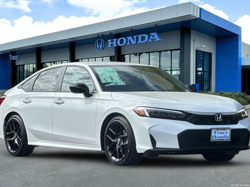 Used 2026 Honda Civic Sport image 1