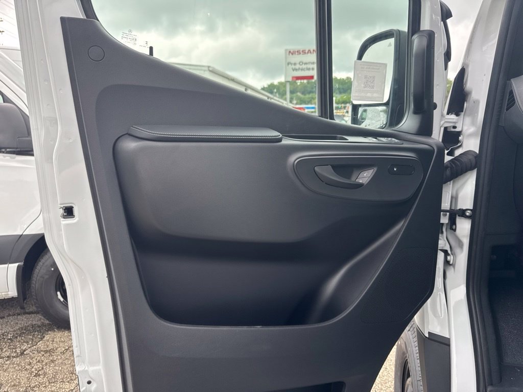 New 2026 Mercedes-Benz Sprinter 2500 image 10