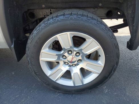 Used 2016 GMC Sierra 1500 SLE w/ SLE Value Package AWD/4WD image 31