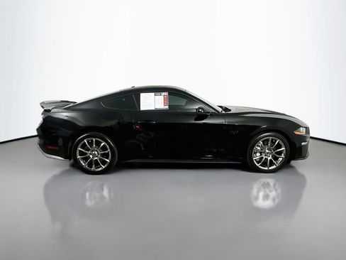 Used 2019 Ford Mustang GT Premium w/ Black Accent Package RWD image 7