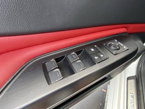 Used 2021 Lexus ES 350 F Sport image 16