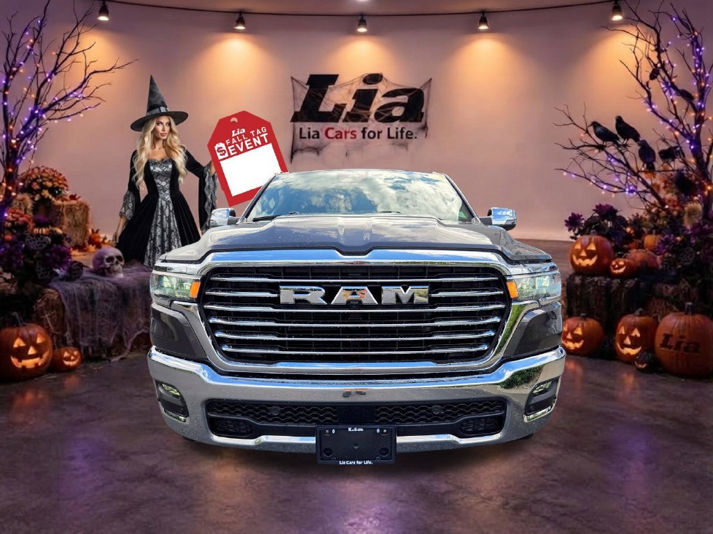 Used 2026 RAM 1500 Laramie AWD/4WD image 11