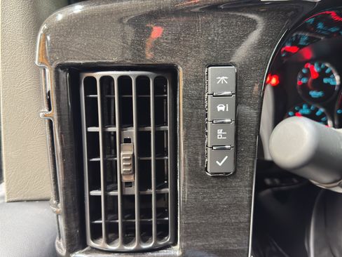 New 2025 GMC Savana 2500 Extended w/ Driver Convenience Package image 49