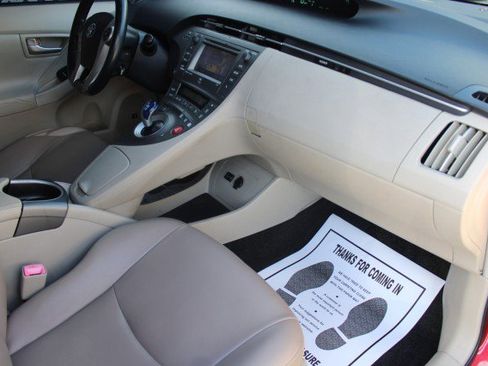 Used 2013 Toyota Prius Four FWD image 5