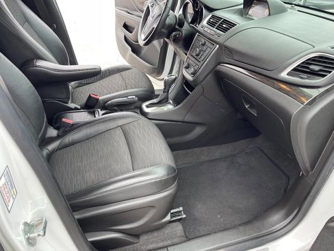 Used 2016 Buick Encore Base AWD 4dr Crossover image 14