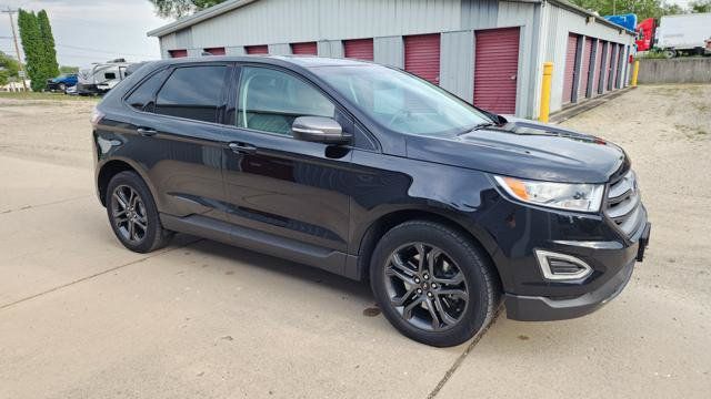 Used 2018 Ford Edge SEL w/ Equipment Group 201A AWD/4WD image 6