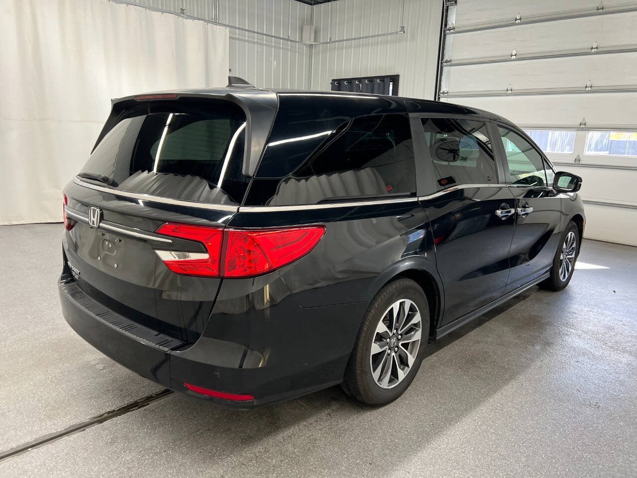 Used 2021 Honda Odyssey EX-L image 4