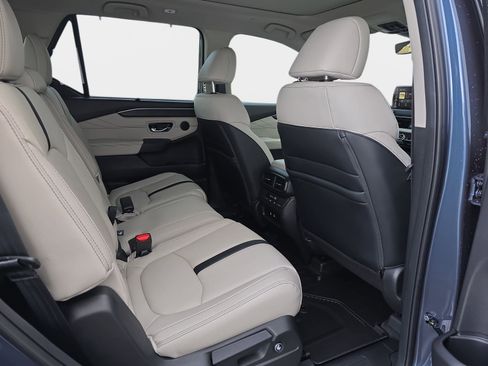 New 2026 Honda Pilot Touring image 11