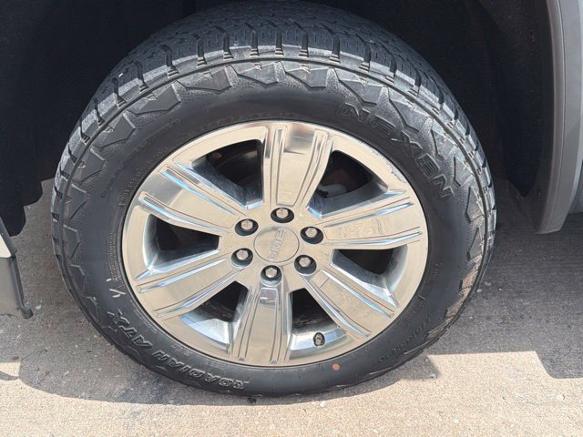 Used 2018 GMC Sierra 1500 SLT AWD/4WD image 11