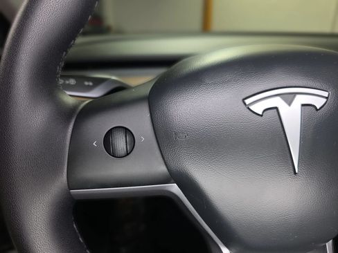 Used 2020 Tesla Model 3 Standard Range Plus RWD image 26