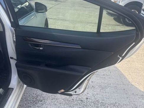 Used 2013 Lexus ES 350 image 8