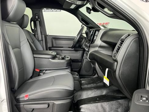 New 2026 RAM 4500 Tradesman w/ Chrome Appearance Group AWD/4WD image 26