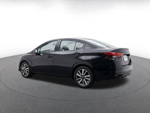 Used 2025 Nissan Versa SV FWD image 7