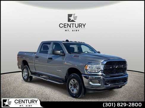 Used 2022 RAM 2500 Tradesman w/ Chrome Appearance Group image 1