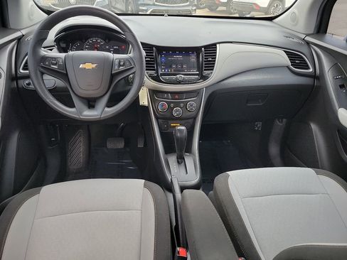 Used 2020 Chevrolet Trax LS w/ Tint and Cruise Package image 10