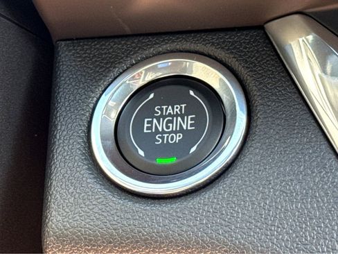 New 2026 Buick Envista Sport Touring w/ Convenience I Package FWD image 18