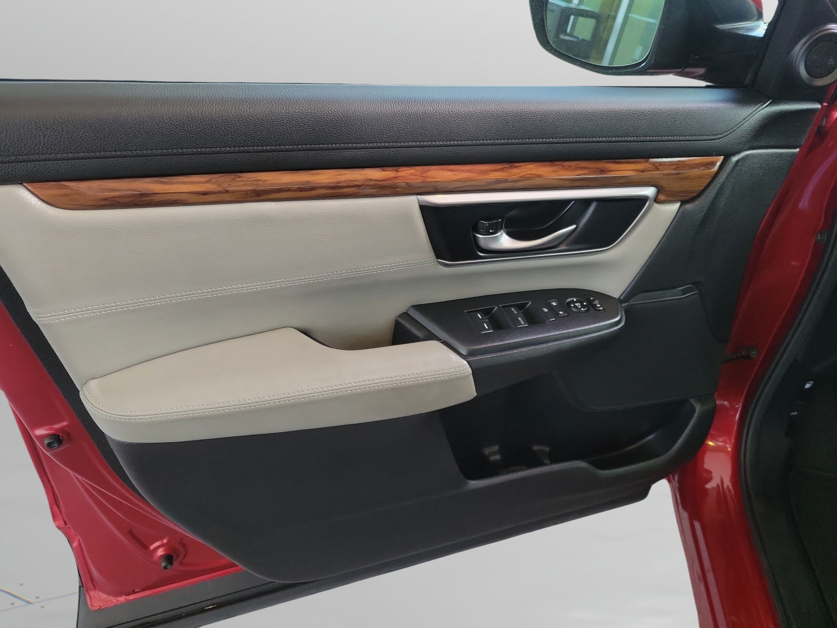Used 2021 Honda CR-V EX image 7