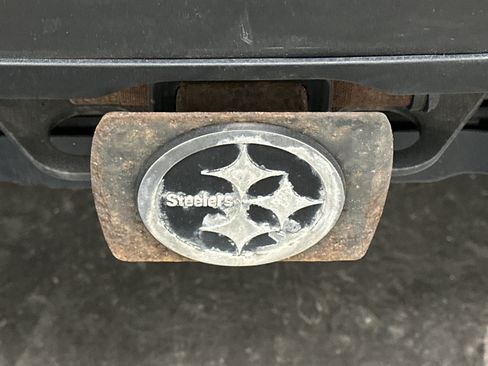 Used 2020 Nissan Pathfinder SL image 14