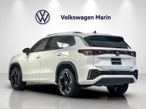 New 2026 Volkswagen Tiguan SEL R-Line AWD/4WD image 3