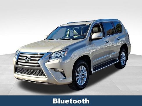 Used 2015 Lexus GX 460 image 4