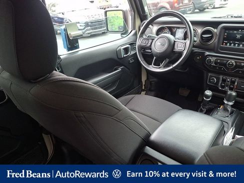 Used 2022 Jeep Wrangler Unlimited Sport AWD/4WD image 18