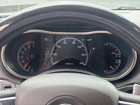 Used 2019 Jeep Grand Cherokee Summit w/ Platinum Series Group AWD/4WD image 16