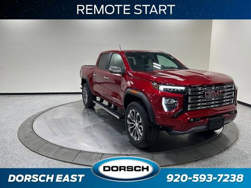 Used 2024 GMC Canyon Denali AWD/4WD image 4
