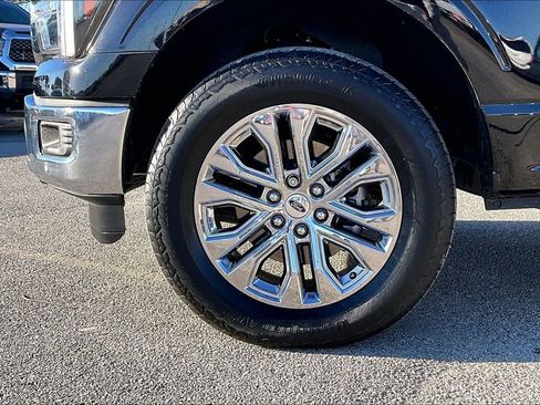 Used 2025 Ford F150 Lariat w/ Equipment Group 501A Mid image 33