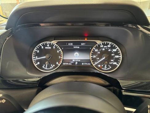 Certified 2024 Nissan Pathfinder SL w/ SL Premium Package AWD/4WD image 24