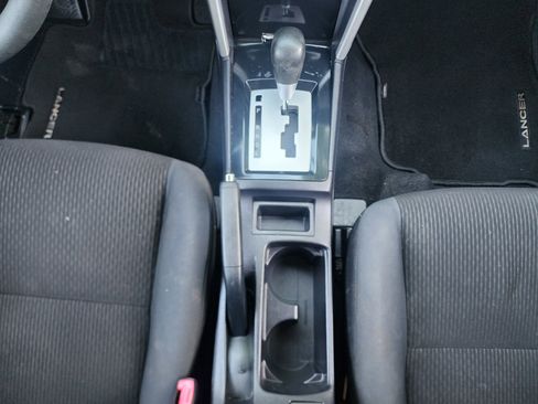 Used 2017 Mitsubishi Lancer ES image 35