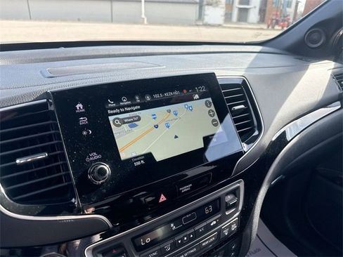 Used 2021 Honda Pilot Black Edition image 25