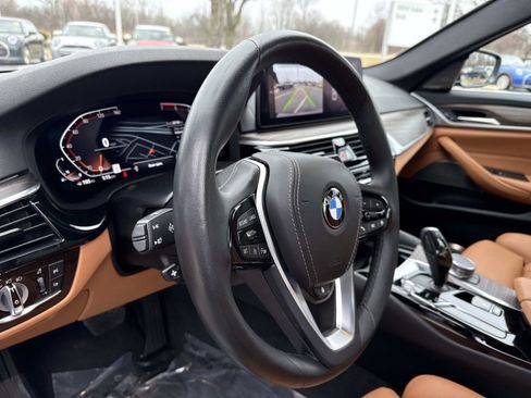 Used 2023 BMW 530i xDrive w/ Premium Package AWD/4WD image 23
