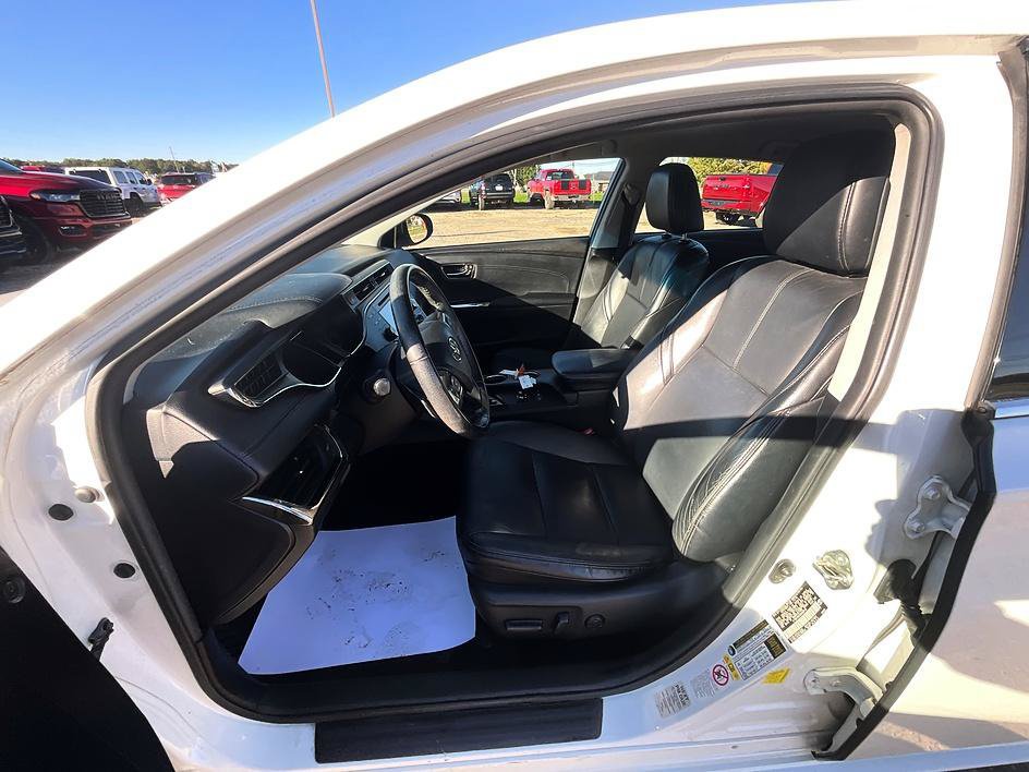Used 2016 Toyota Avalon XLE FWD image 15