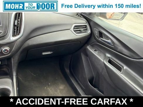 Used 2018 Chevrolet Equinox LT FWD image 31
