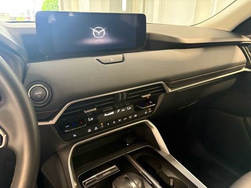 Used 2024 MAZDA CX-90 Plug-In Hybrid w/ Preferred AWD/4WD image 12
