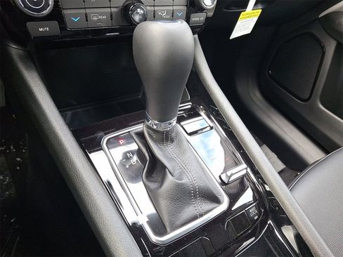 New 2026 Jeep Compass Limited image 7