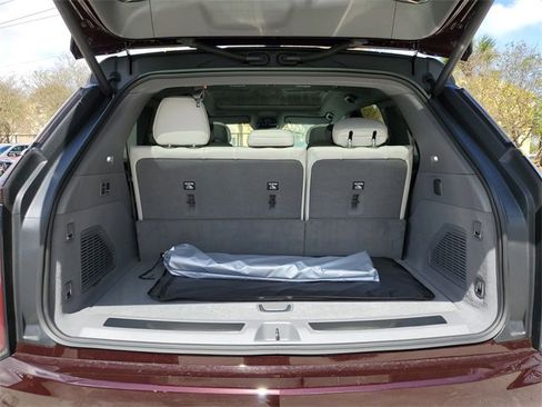 New 2025 Cadillac Escalade IQ Luxury 1 image 33