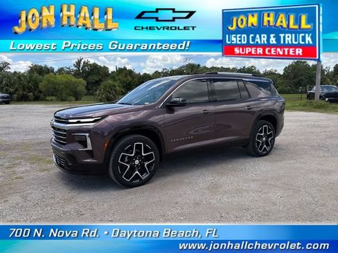 Used 2025 Chevrolet Traverse High Country w/ LPO, Floor Liner Package FWD image 2