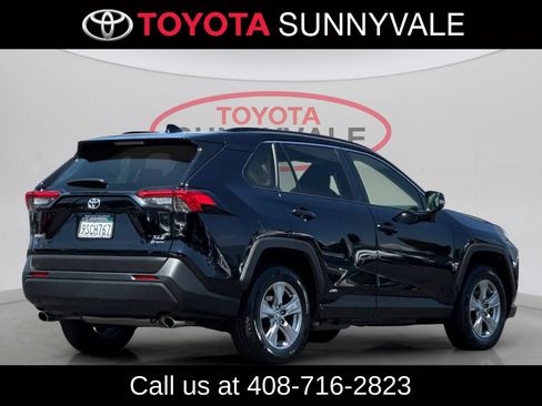Used 2025 Toyota RAV4 XLE w/ Convenience Package AWD/4WD image 3