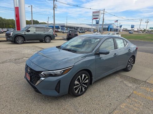 New 2025 Nissan Sentra SV w/ SV Premium Package image 9