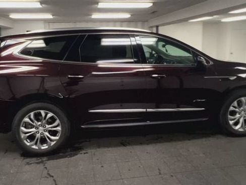 Certified 2021 Buick Enclave Avenir w/ Avenir Technology Package AWD/4WD image 9
